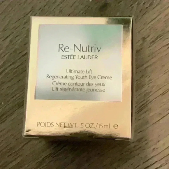 Re-Nutriv Ultimate Lift Regenerating Youth Eye  Creme - Picture 2 of 2